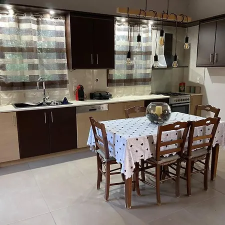 펜션 Limenari Modern House