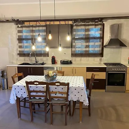 Limenari Modern House בית נופש *