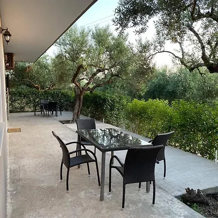 Limenari Modern House Hébergement de vacances