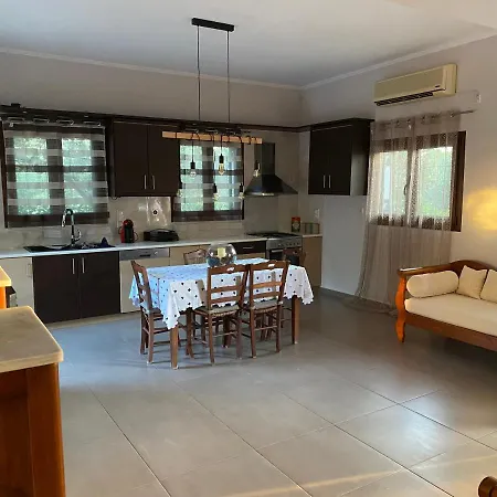 Rustic- Chic In A Private Olive Grove - * Filiatra