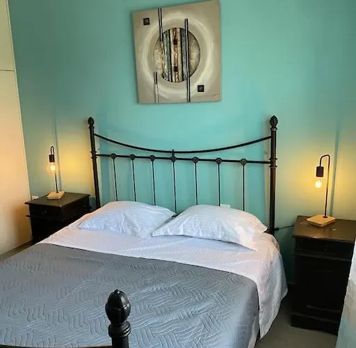 Rustic- Chic In A Private Olive Grove -