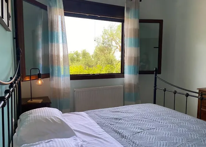 Limenari Modern House * Filiatrá